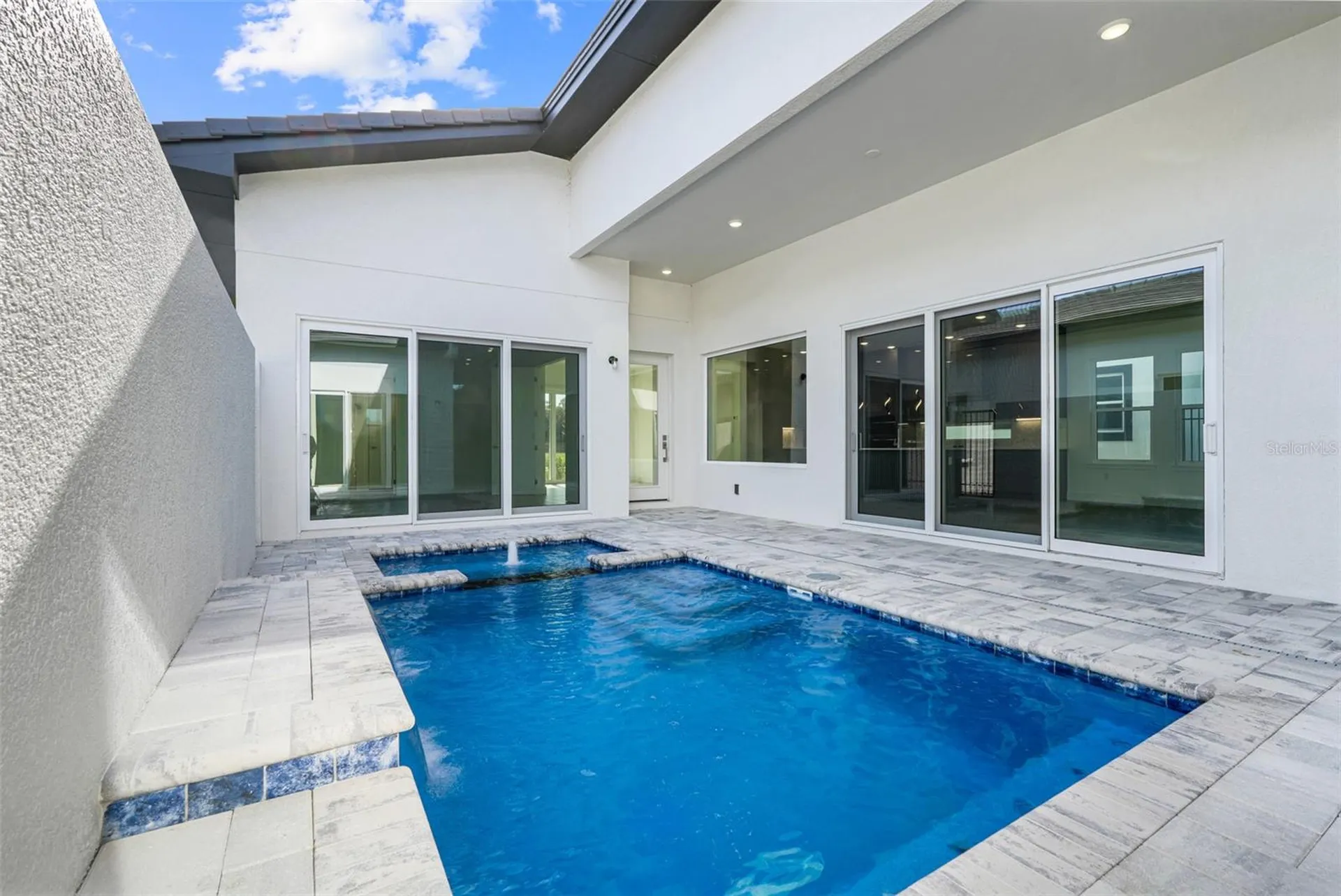 3044 Kensington Avenue Davenport FL 33837