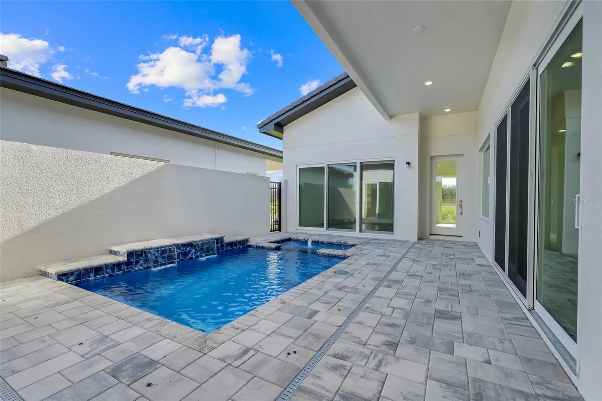 3044 Kensington Avenue Davenport FL 33837
