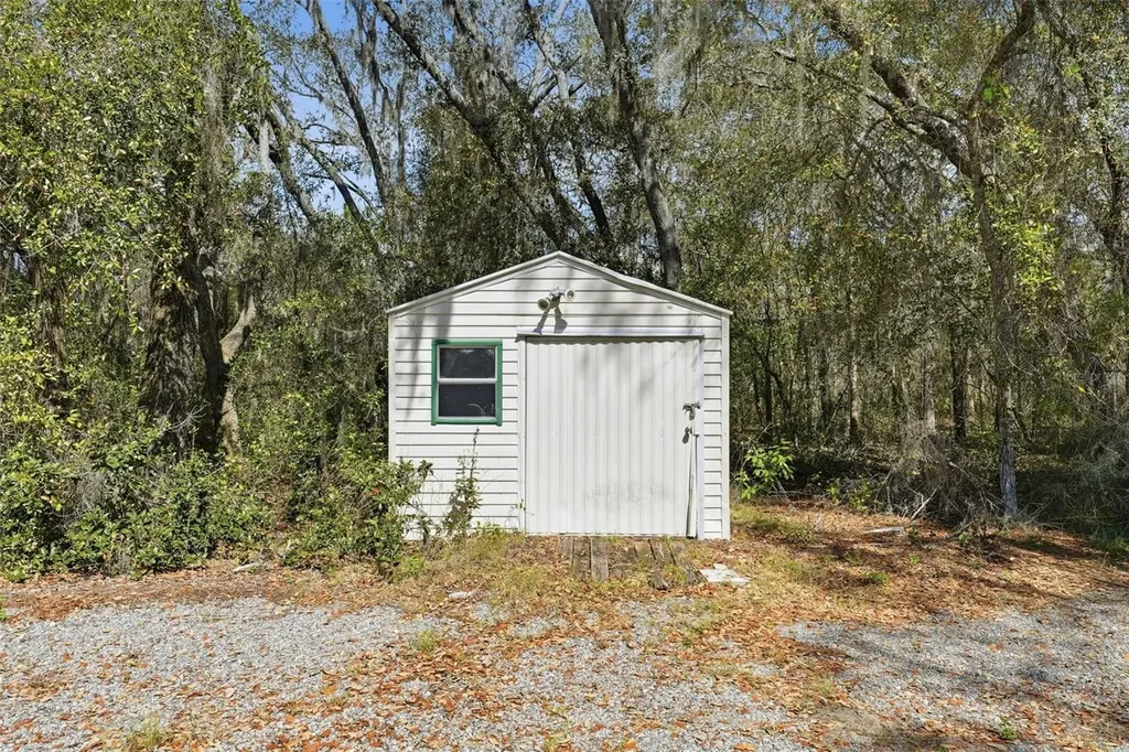 35015 Radio Road Leesburg FL 34788