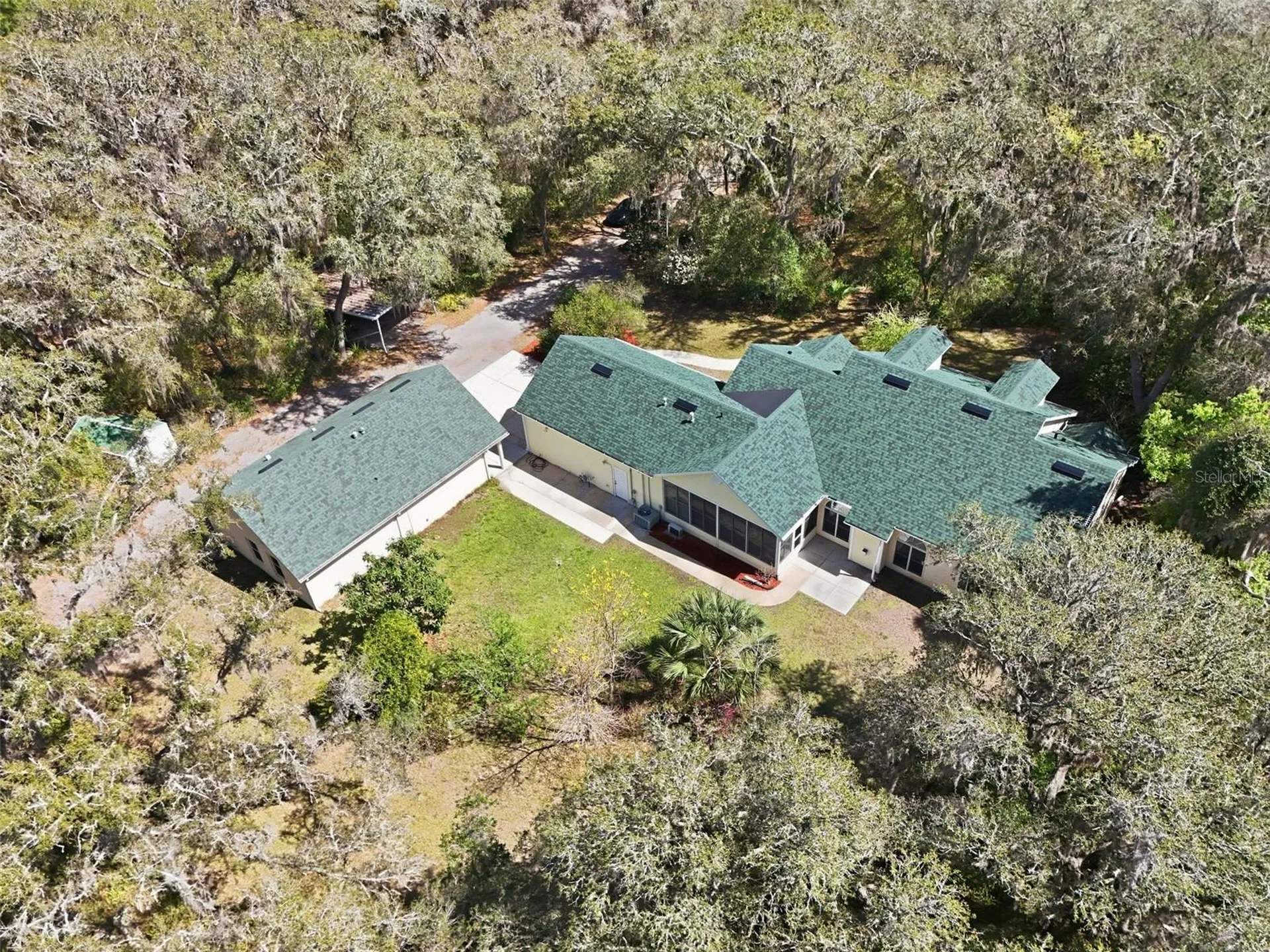 35015 Radio Road Leesburg FL 34788