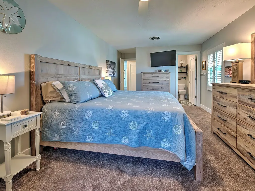 120 Mockingbird Lane Englewood FL 34223
