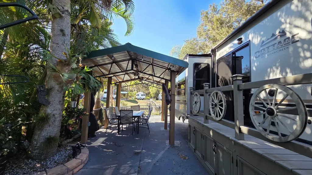 561 Waterway Drive River Ranch FL 33867