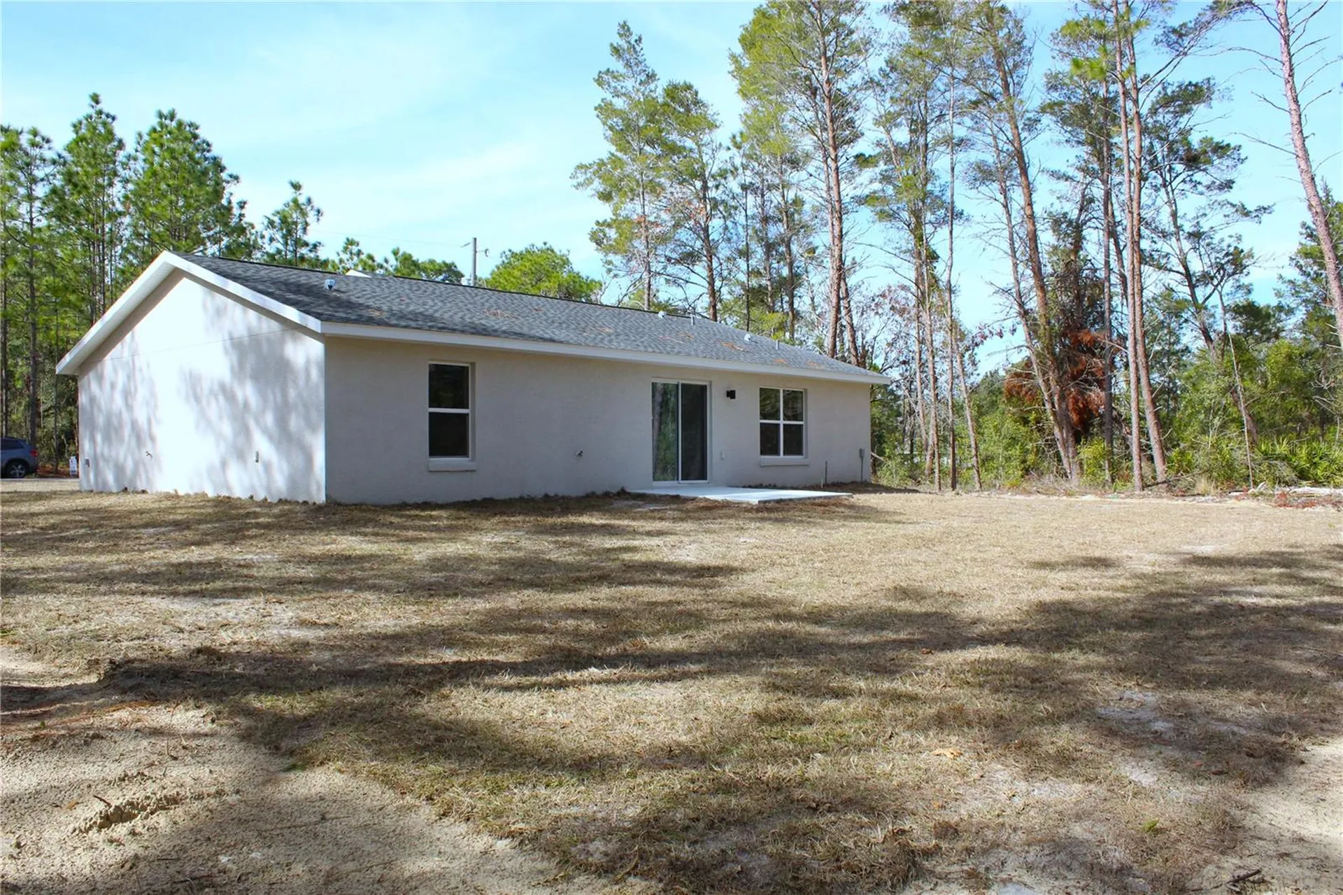 15 Fisher Way Place Ocklawaha FL 32179