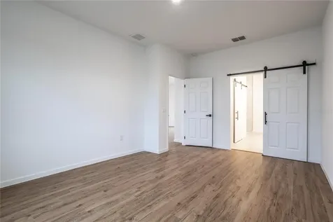 411 Street Johns Lane Kissimmee FL 34759