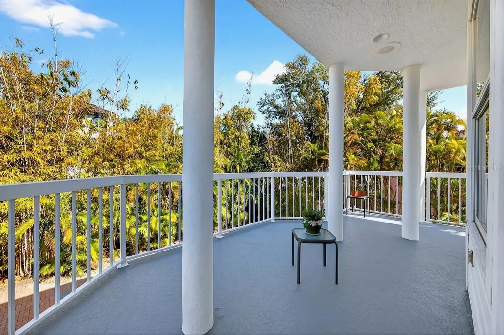 5900 Bayview Circle S Gulfport FL 33707
