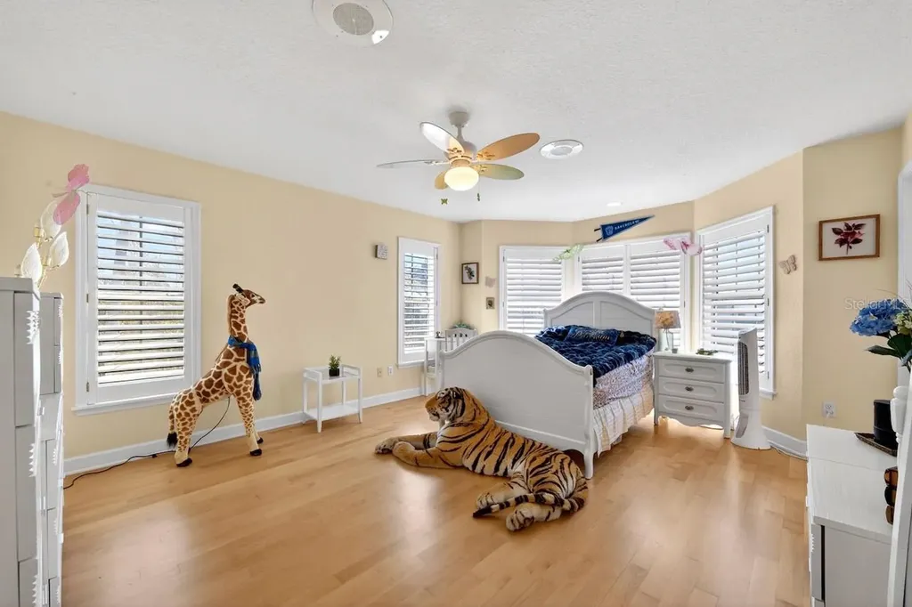 5900 Bayview Circle S Gulfport FL 33707