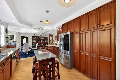 5900 Bayview Circle S Gulfport FL 33707
