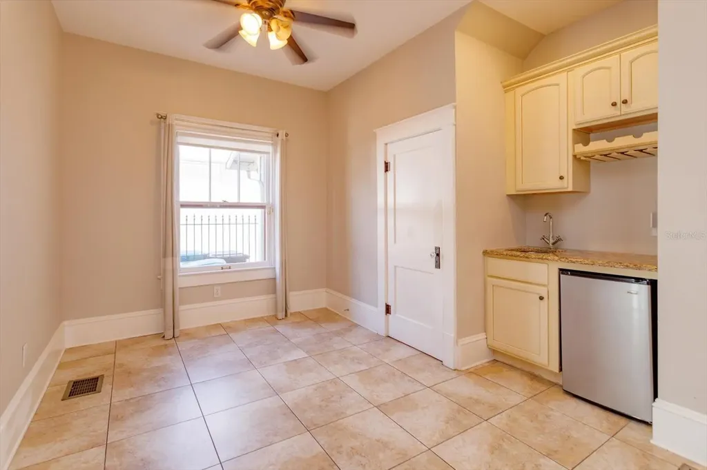 817 Livingston Street Orlando FL 32803