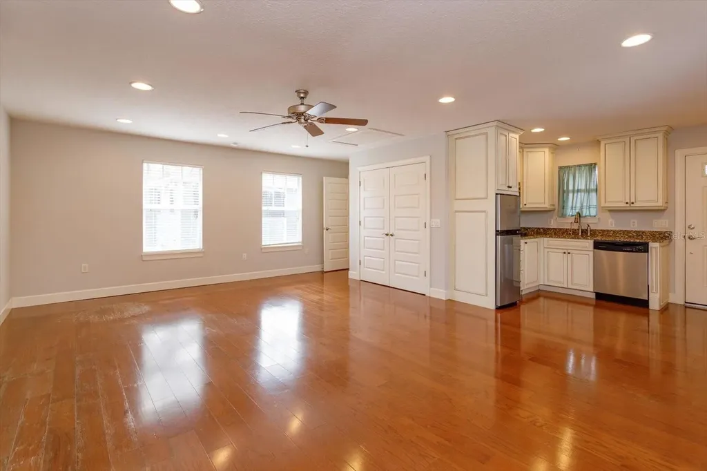 817 Livingston Street Orlando FL 32803