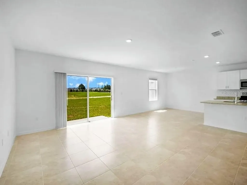 5656 Costa Blanca Way Davenport FL 33897
