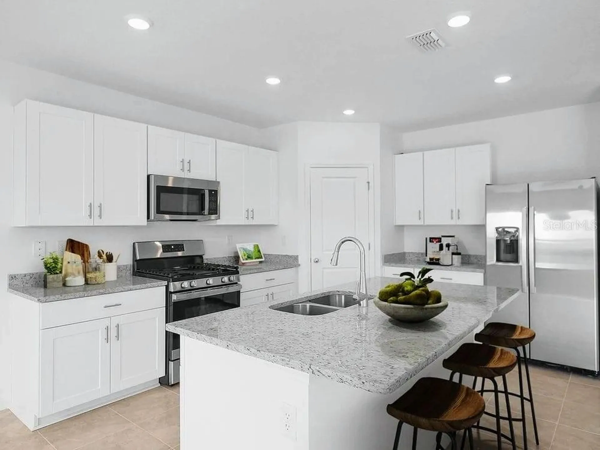 5656 Costa Blanca Way Davenport FL 33897