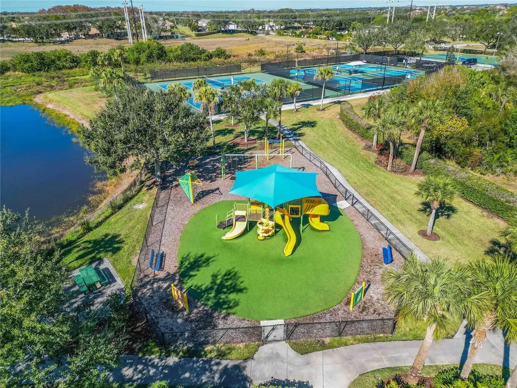 9109 Winter Harbour Way Bradenton FL 34212