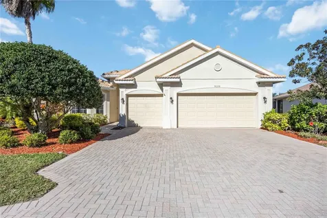 9109 Winter Harbour Way Bradenton FL 34212