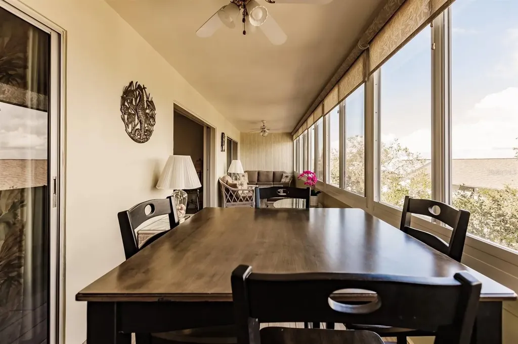 1255 E Peppertree Drive Sarasota FL 34242