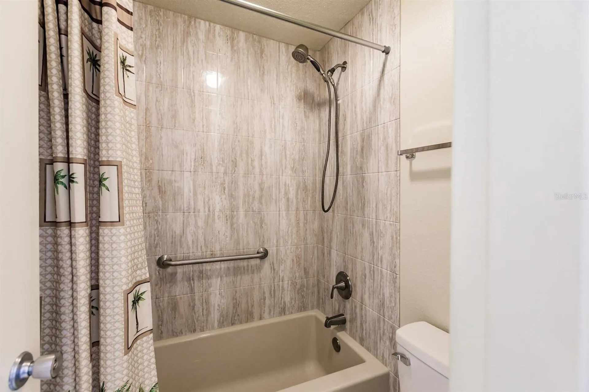 1255 E Peppertree Drive Sarasota FL 34242
