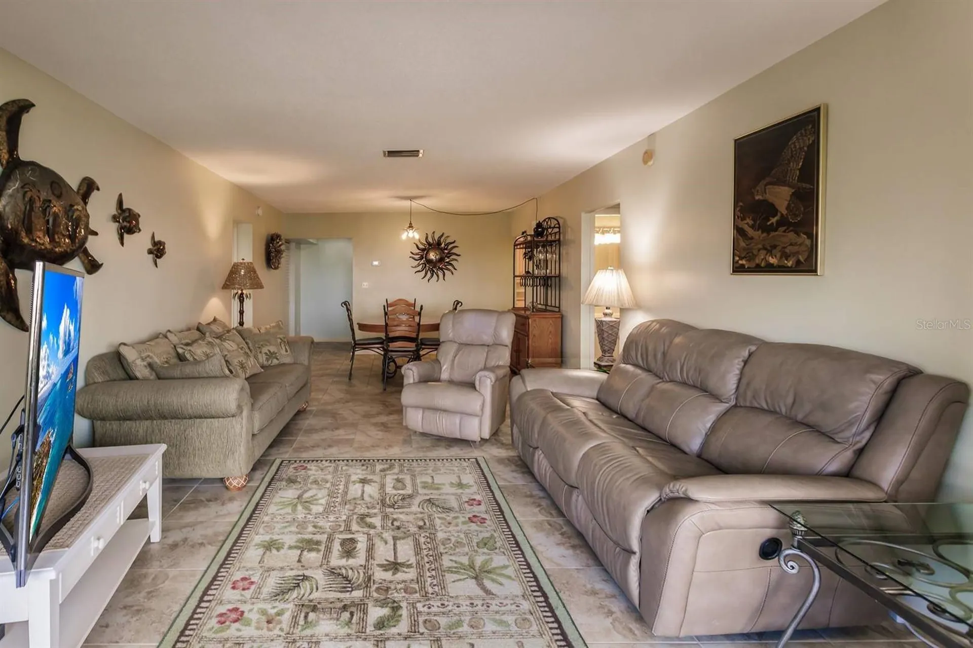 1255 E Peppertree Drive Sarasota FL 34242