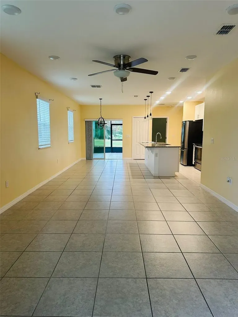2221 Canyon Breeze Avenue Kissimmee FL 34746