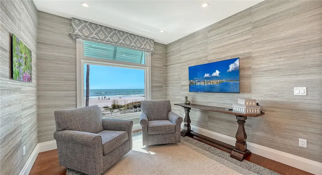 95 52nd Street Holmes Beach FL 34217