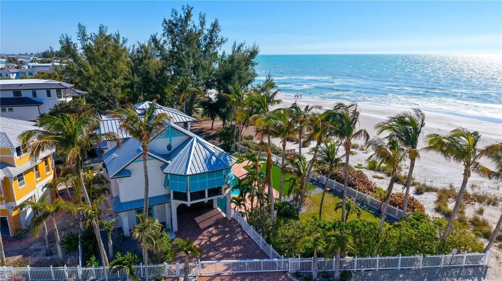 95 52nd Street Holmes Beach FL 34217