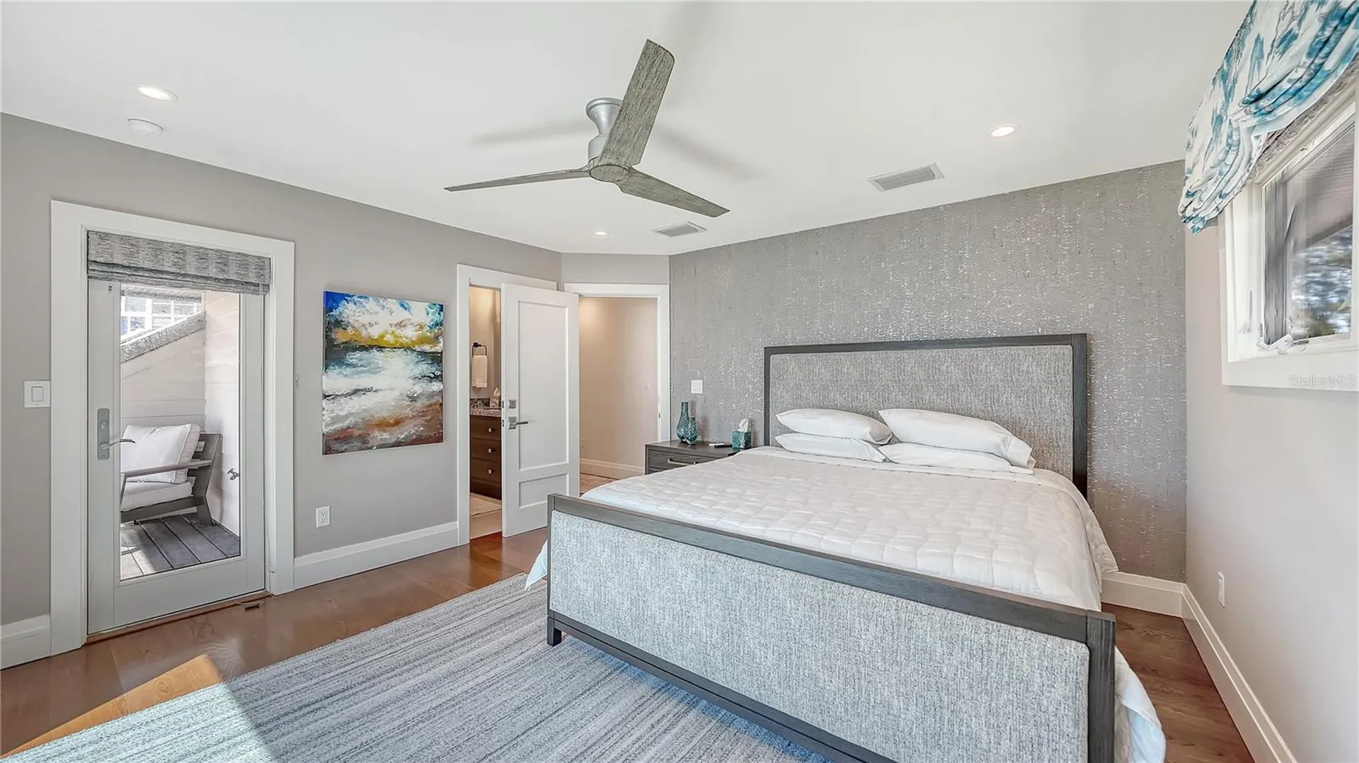 95 52nd Street Holmes Beach FL 34217