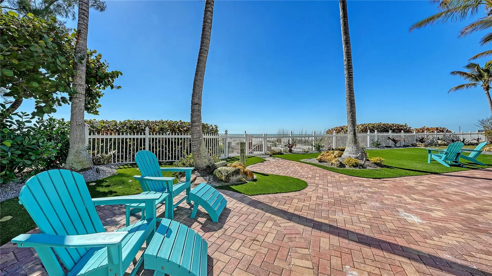 95 52nd Street Holmes Beach FL 34217