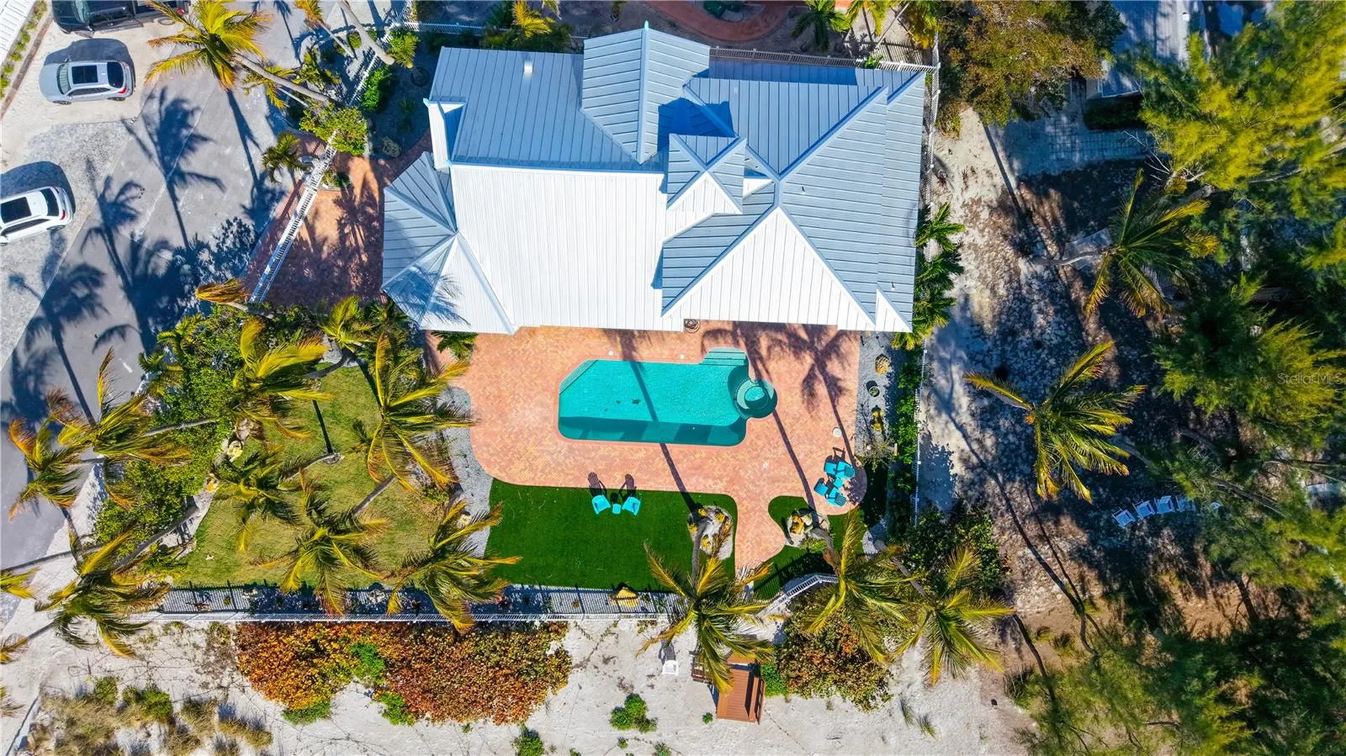 95 52nd Street Holmes Beach FL 34217