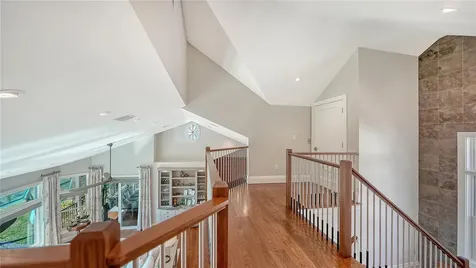 95 52nd Street Holmes Beach FL 34217