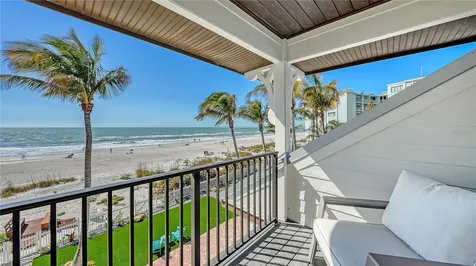 95 52nd Street Holmes Beach FL 34217