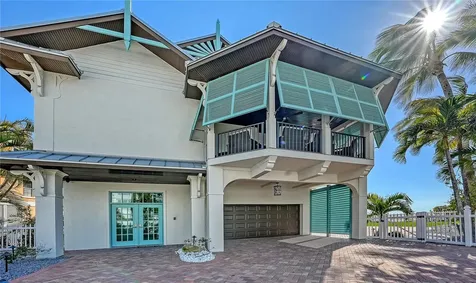 95 52nd Street Holmes Beach FL 34217