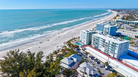 95 52ND Street Holmes Beach FL 34217