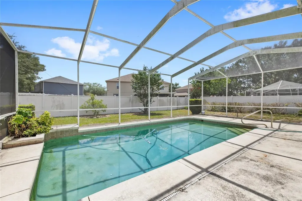 196 Waterview Circle Auburndale FL 33823