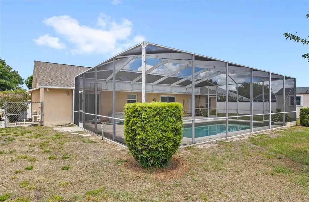 196 Waterview Circle Auburndale FL 33823