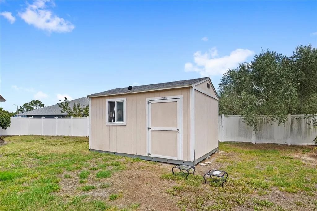 196 Waterview Circle Auburndale FL 33823