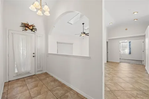 196 Waterview Circle Auburndale FL 33823