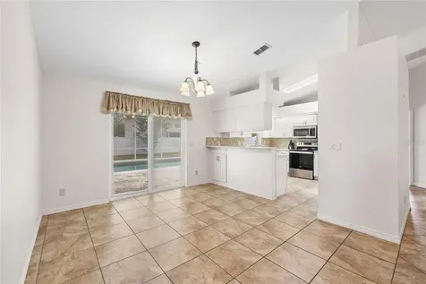 196 Waterview Circle Auburndale FL 33823