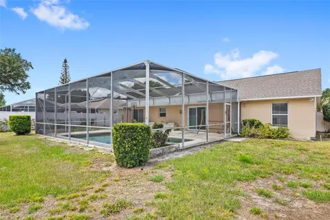 196 Waterview Circle Auburndale FL 33823