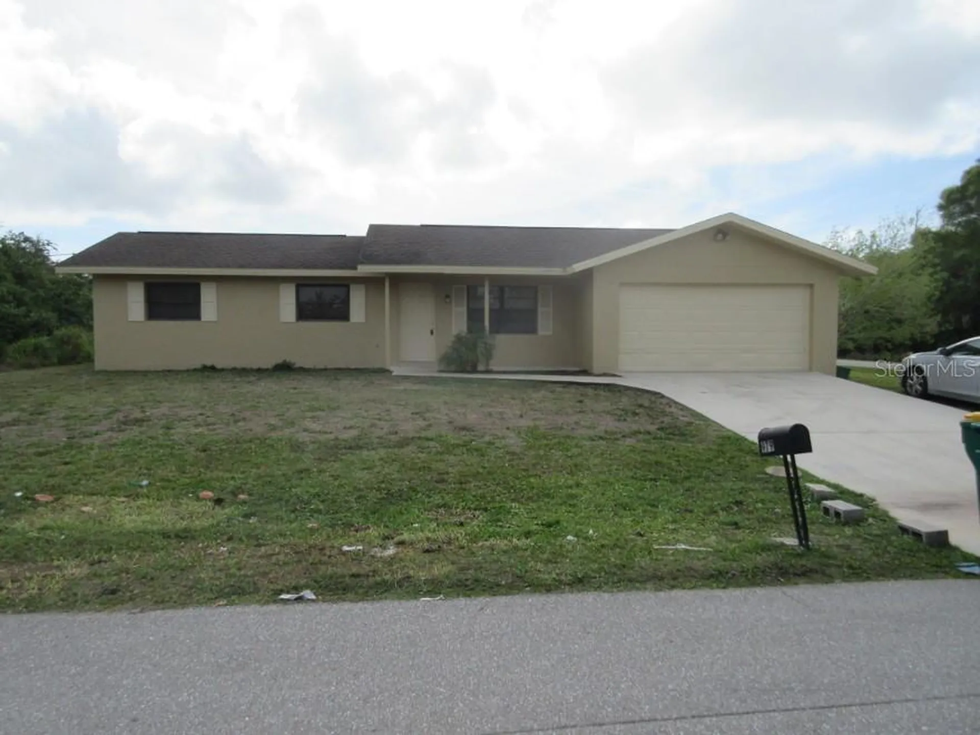 979 Roseway Terrace NW Port Charlotte FL 33948