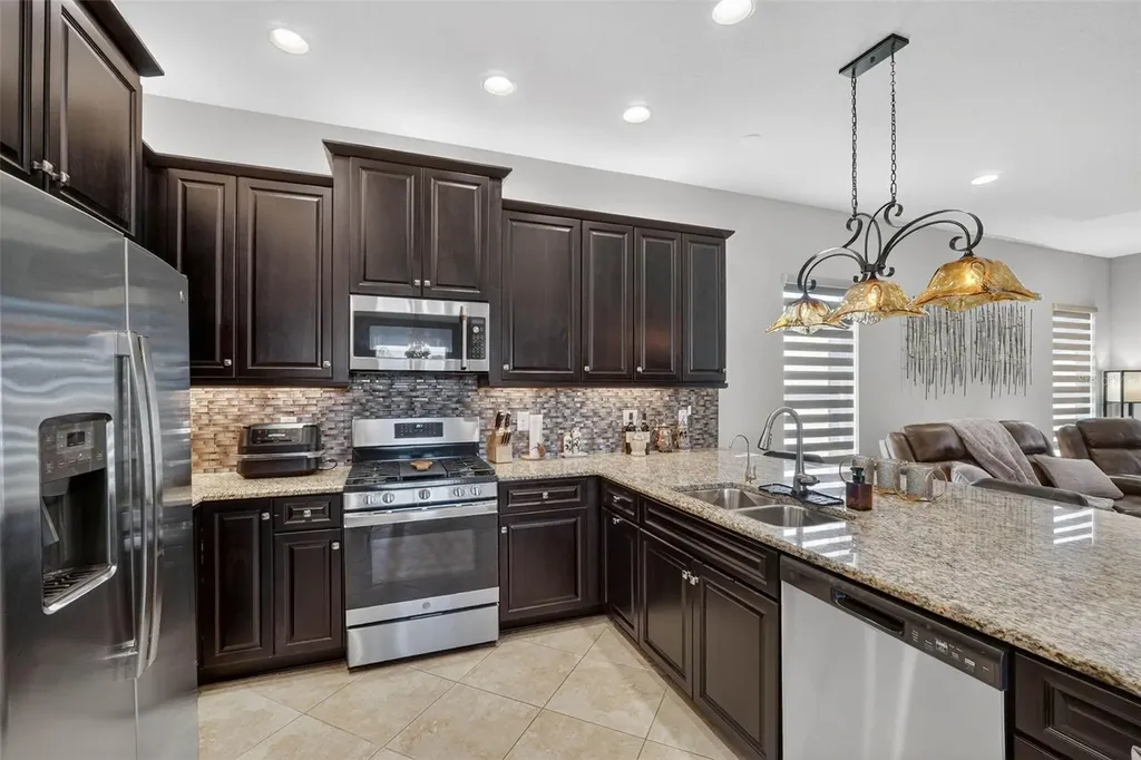 30724 Lindentree Drive Wesley Chapel FL 33543