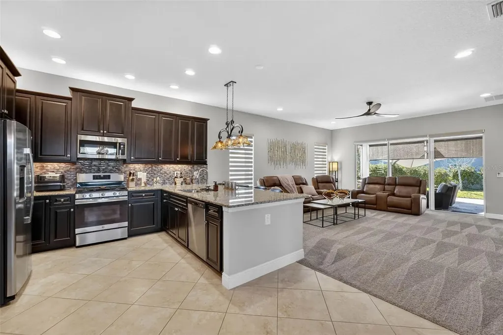 30724 Lindentree Drive Wesley Chapel FL 33543