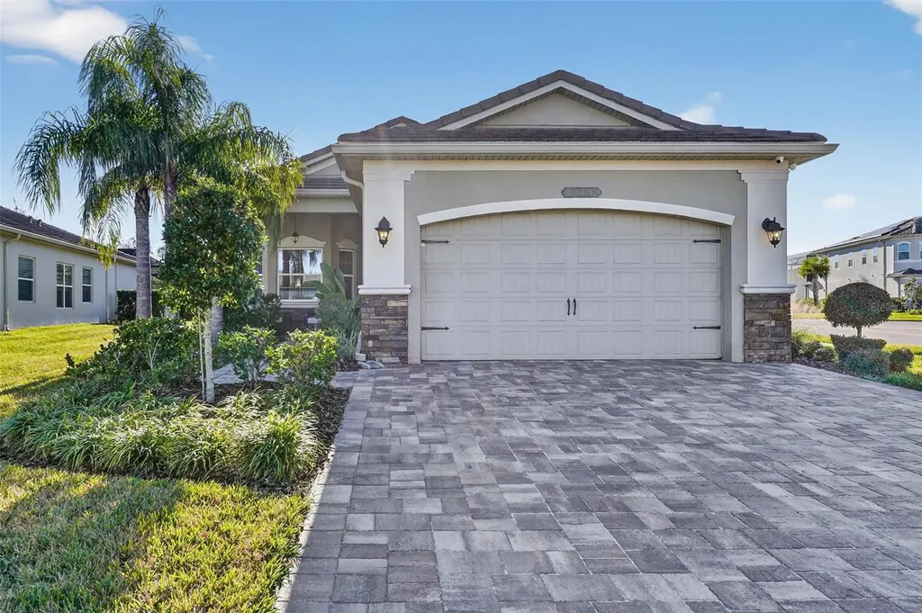 30724 Lindentree Drive Wesley Chapel FL 33543
