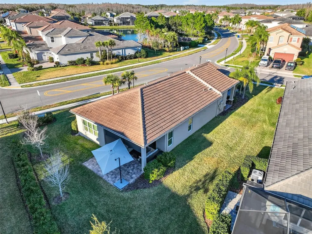 30724 Lindentree Drive Wesley Chapel FL 33543