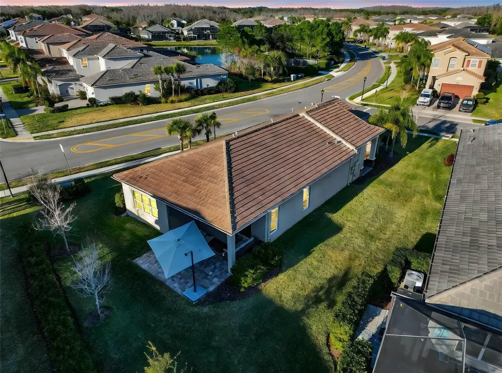 30724 Lindentree Drive Wesley Chapel FL 33543