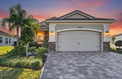 30724 Lindentree Drive Wesley Chapel FL 33543