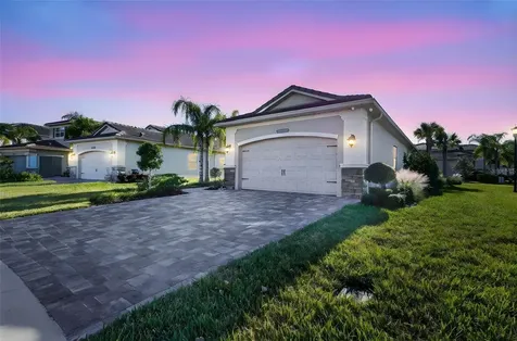 30724 Lindentree Drive Wesley Chapel FL 33543