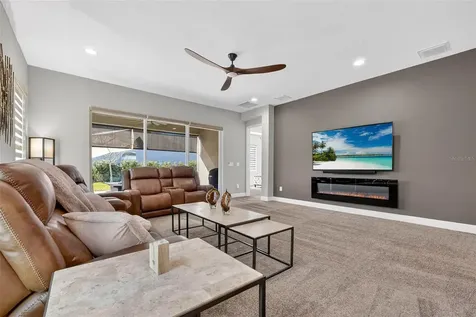 30724 Lindentree Drive Wesley Chapel FL 33543