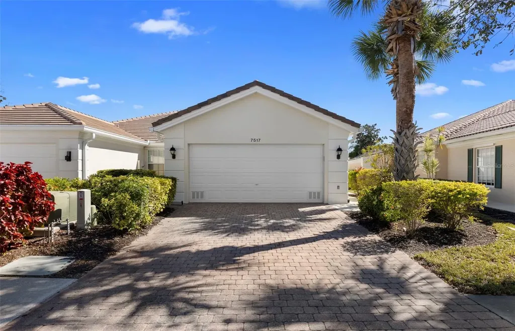7517 Renato Court Sarasota FL 34238