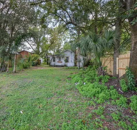 1522 W Clinton Street Tampa FL 33604