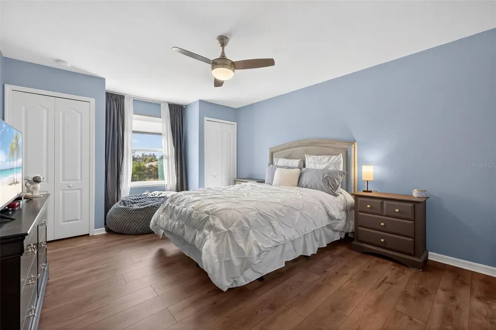 812 SW 11th Court Cape Coral FL 33991