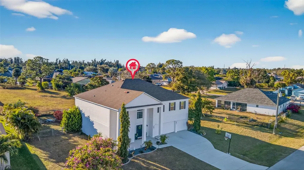 812 SW 11th Court Cape Coral FL 33991