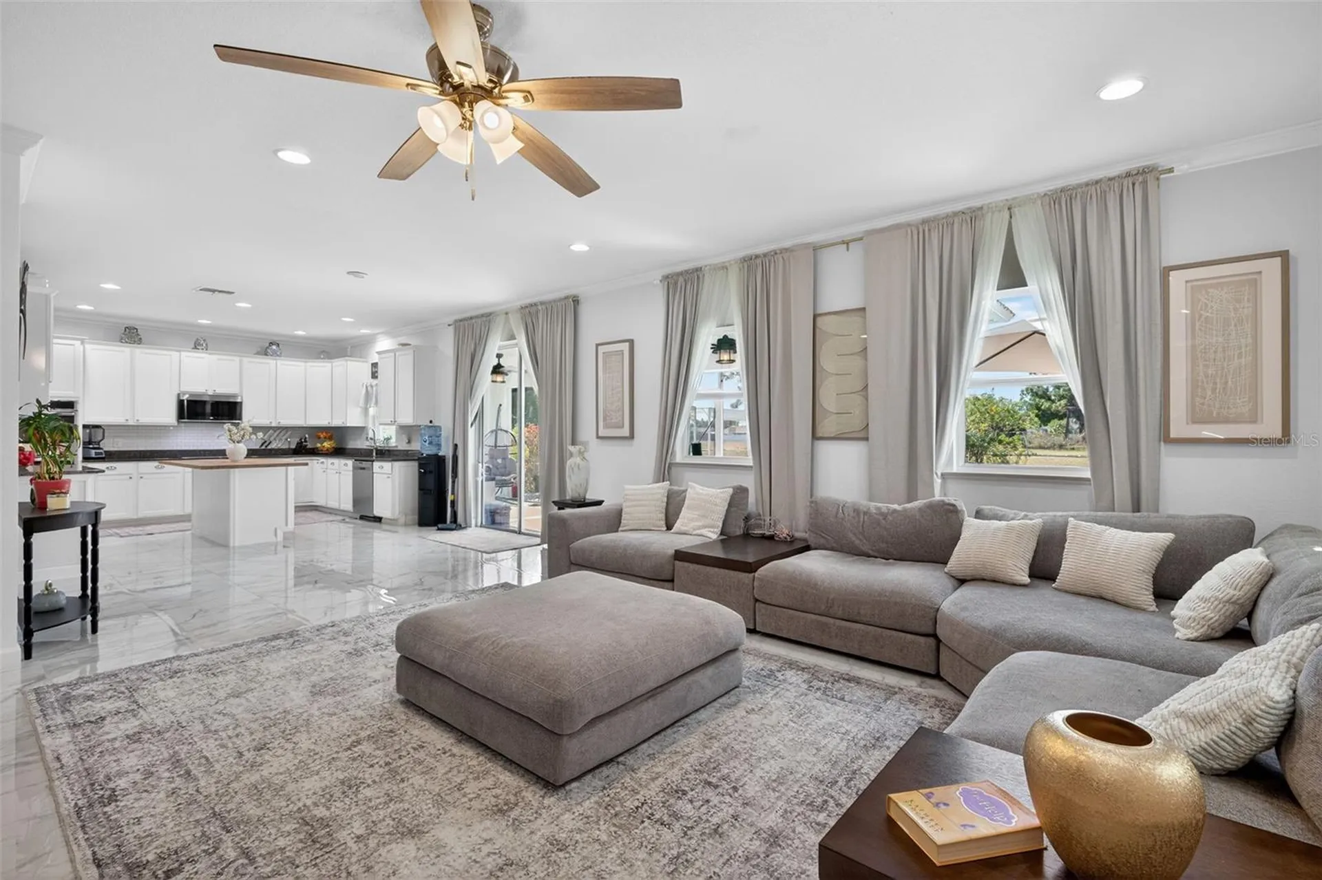 812 SW 11th Court Cape Coral FL 33991